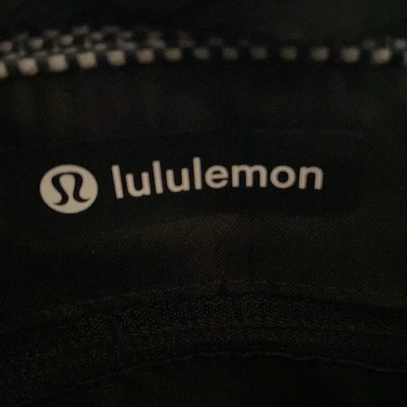 lululemon athletica Black and White Women's Tote Bag - Picture 6 of 6